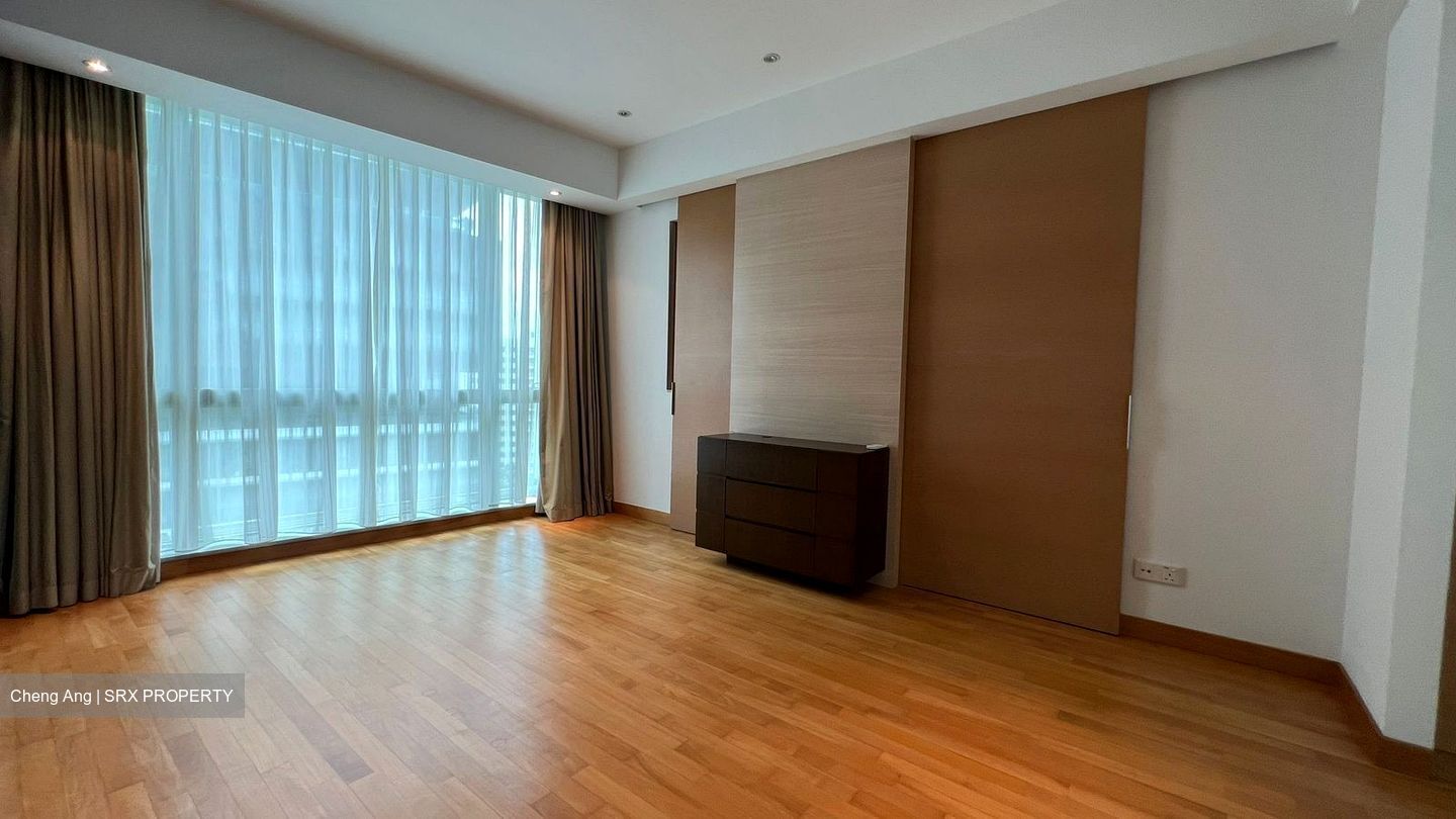 The Light @ Cairnhill (D9), Condominium #490835031